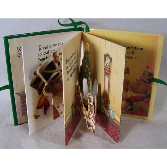 Pop Up Books Opposites The Teddy Bears' Christmas Gargoyles Set of Three Books - Picture 8 of 8